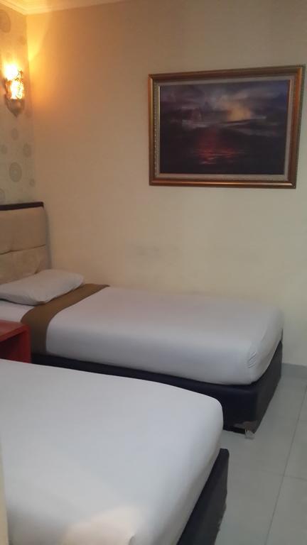 California Hotel Jakarta Eksteriør bilde