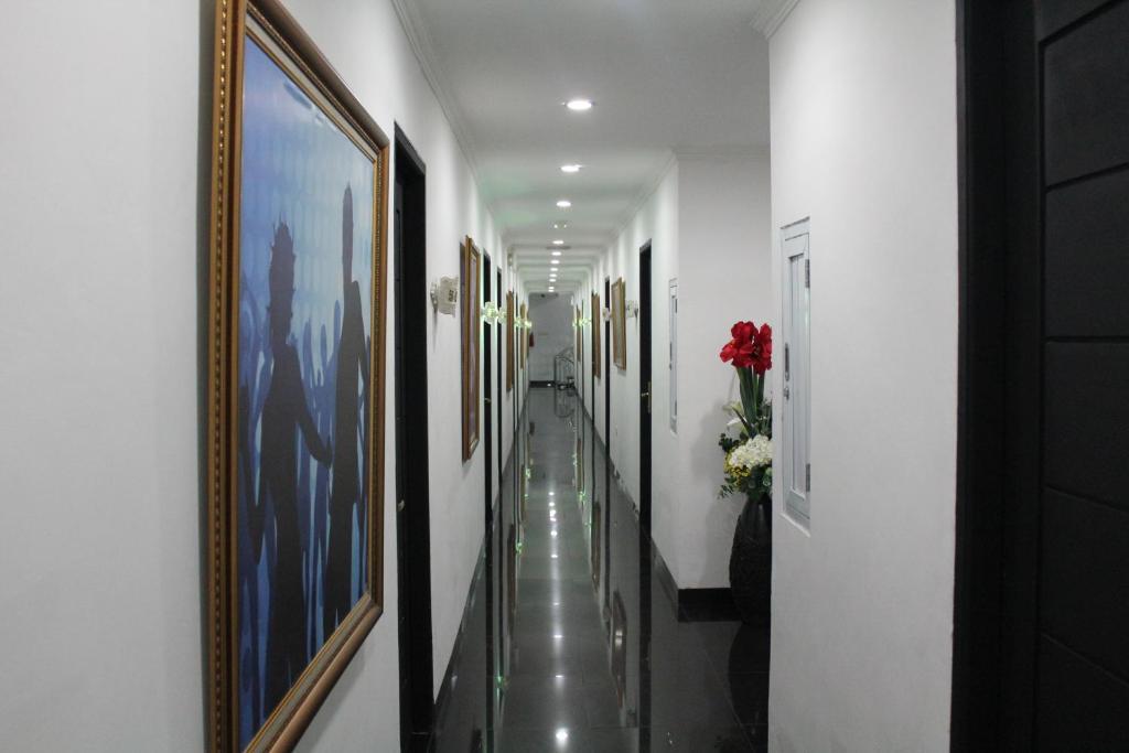 California Hotel Jakarta Eksteriør bilde